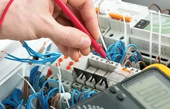 Professional electrician in South Wimbledon